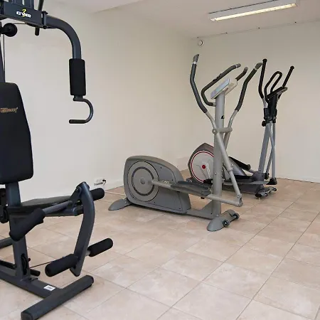 Apartment 6 Person Holiday On A In Romo *