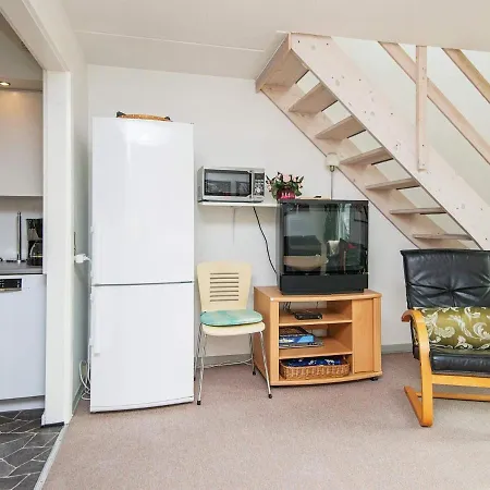 6 Person Holiday On A In Romo Apartment *